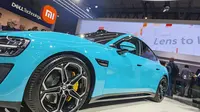 Xiaomi pamer mobil listrik Xiaomi SU7 di MWC 2024. Liputan6.com/Iskandar