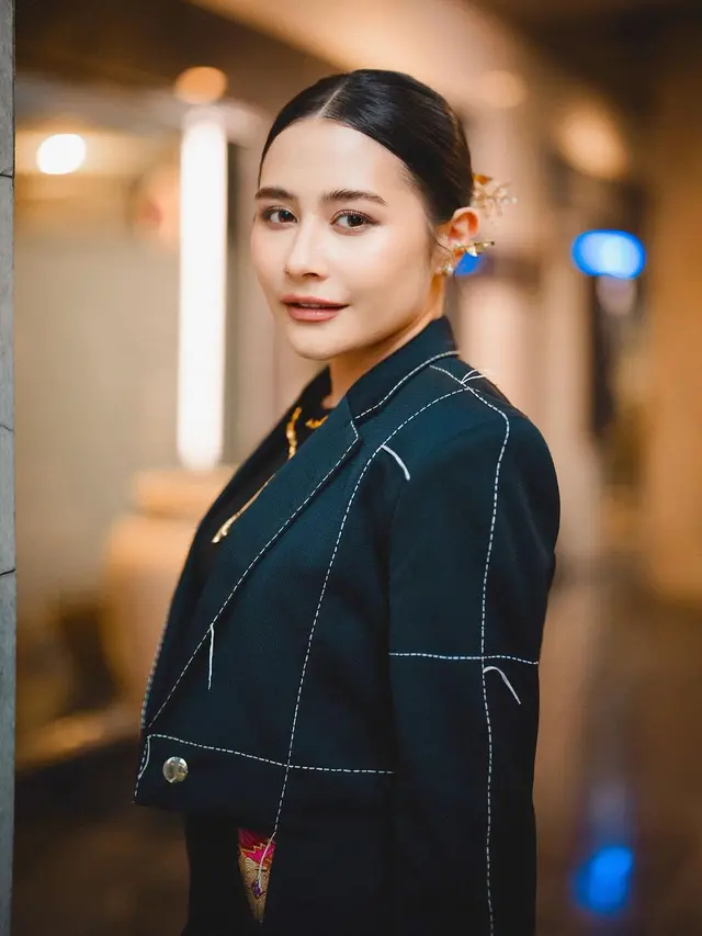 Prilly Latuconsina (Instagram/prillylatuconsina96)