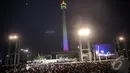 Konser Syukuran Rakyat Salam 3 Jari di Monas, Jakarta Pusat, Senin (20/10/2014) (Liputan6.com/Faizal Fanani)