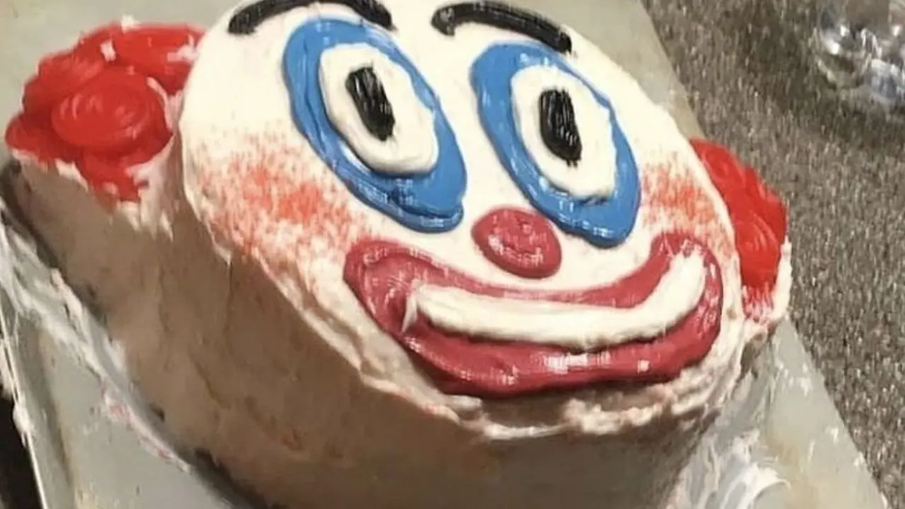 apa-itu-ugly-cake-prank-ketahui-arti-dan-cara-membuatnya-hot