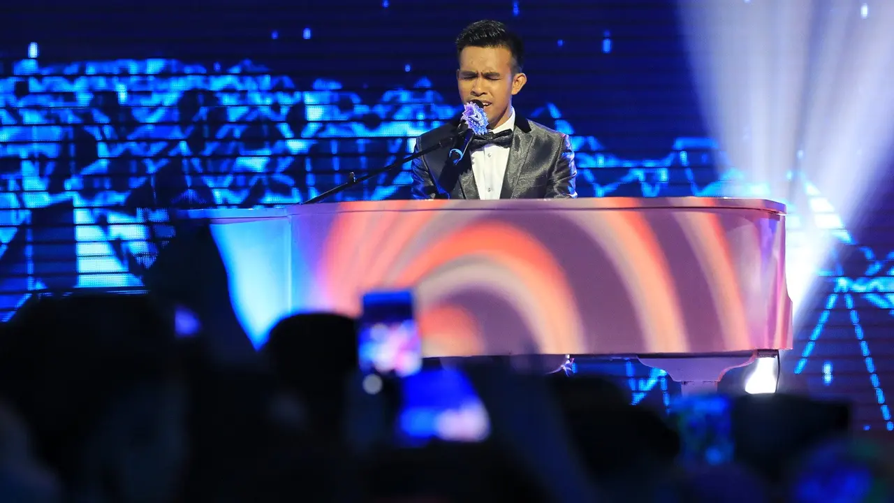 [Bintang] 5 Penampilan Fildan D'Academy Bermain Alat Musik