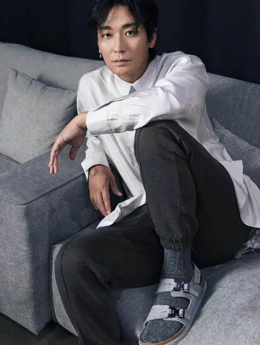 <p>Joo Ji Hoon akan memainkan peran Woo Chae Woon, orang yang membuka pintu bagi "dominant species". (Foto: Instagram/ _jujihoon)</p>