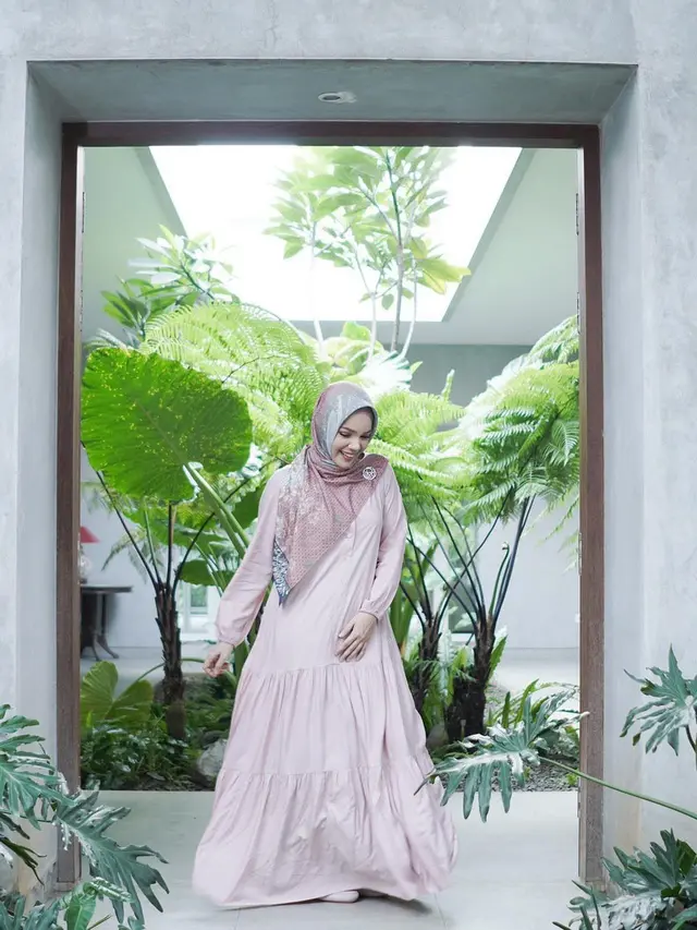 Dewi Sandra