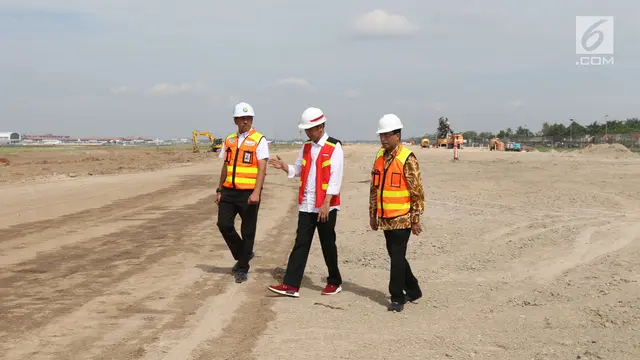 Presiden Jokowi Tinjau Proyek Runway 3 Bandara Soetta