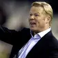 Valencia&#039;s Dutch Ronald Koeman gestures during their Spanish league football match against Murcia at Mestalla Stadium in Valencia 10 November 2007.AFP PHOTO/DIEGO TUSON