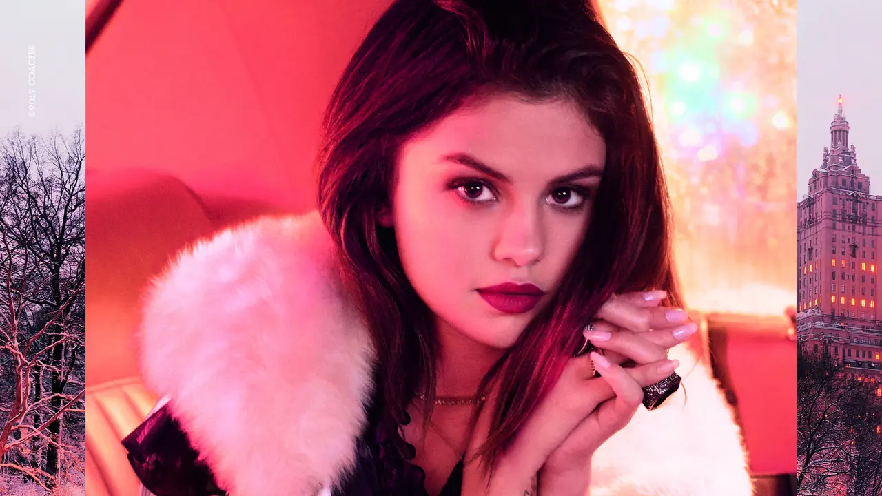 Intip Liburan Selena Gomez yang Seru Bersama Coach