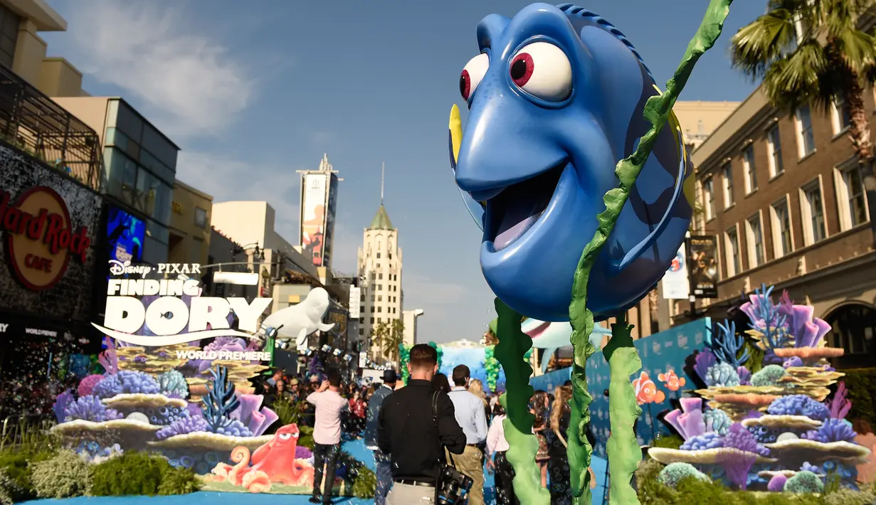 Memanen pendapatan box office lebih dari 1 miliar Dolar dan memenangkan People's Choice Awards rupanya tak membuat Finding Dory diperhitungkan sebagai kontender Film Animasi Terbaik Oscar tahun ini. (Photo by Chris Pizzello/Invision/AP)