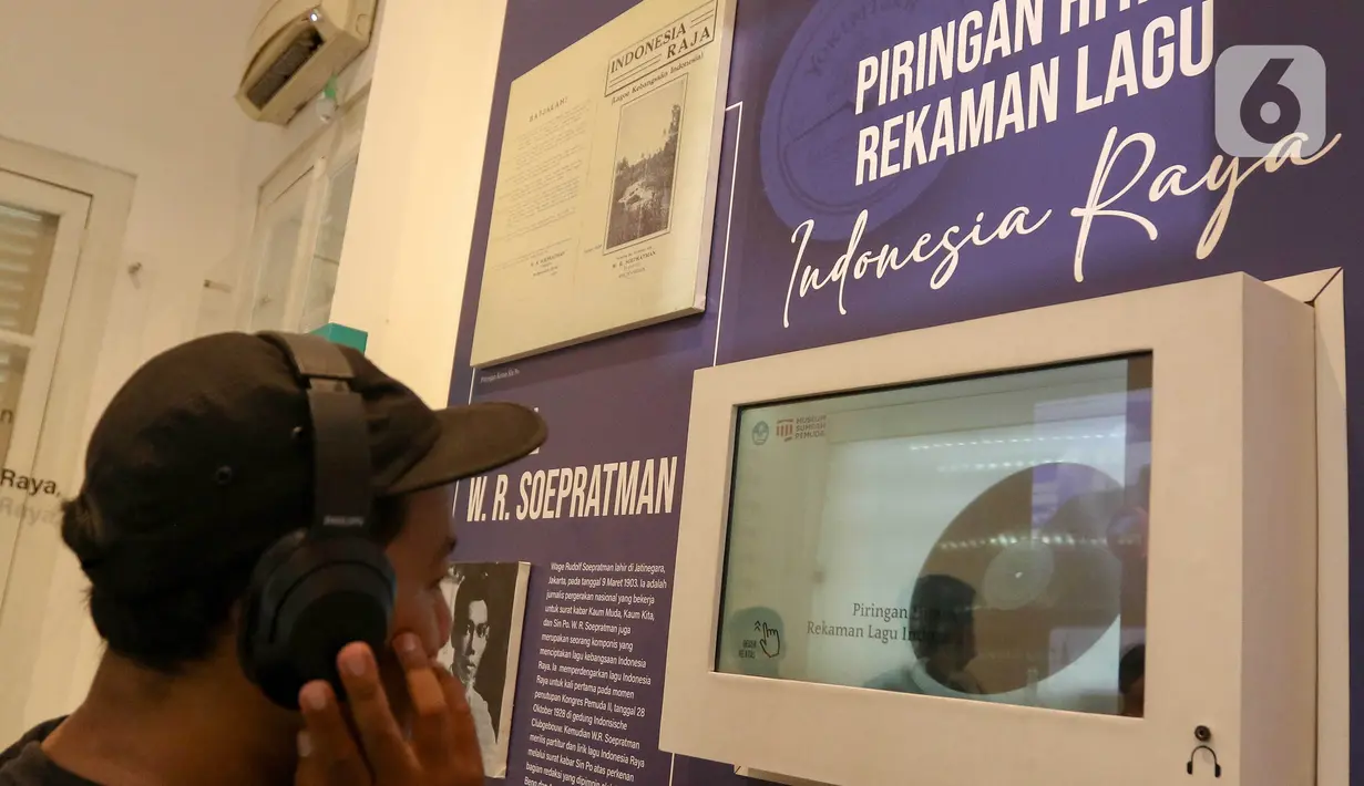 Sebelumnya, dalam rangka memperingati 96 tahun Sumpah Pemuda, Museum Sumpah Pemuda Jakarta menggelar upacara peringatan. (Liputan6.com/Herman Zakharia)
