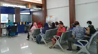 Tiket loket di PT KAI Daop 8 Surabaya. (Foto: Liputan6.com/Dian Kurniawan)