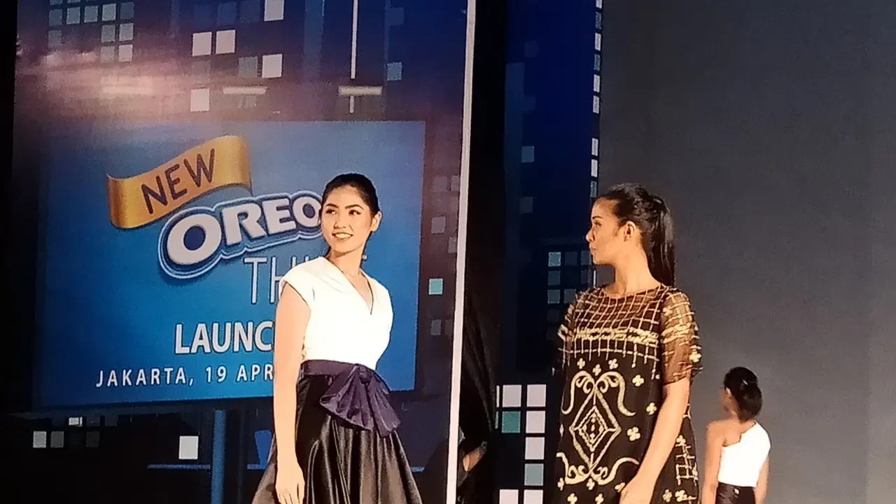 Oreo Thins Gandeng 4 Desainer Hadirkan Busana untuk Semua Wanita