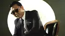 Pada 2012, PSY menghebohkan dunia dengan menempati posisi ke-2 di Billboard Hot 100 selama 7 minggu melalui lagu Gangnam Style. (Foto: Soompi.com)