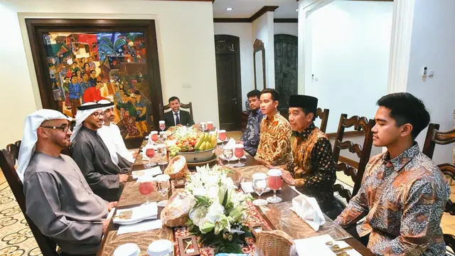 Jokowi Ajak MBZ ke rumah pribadinya di Solo