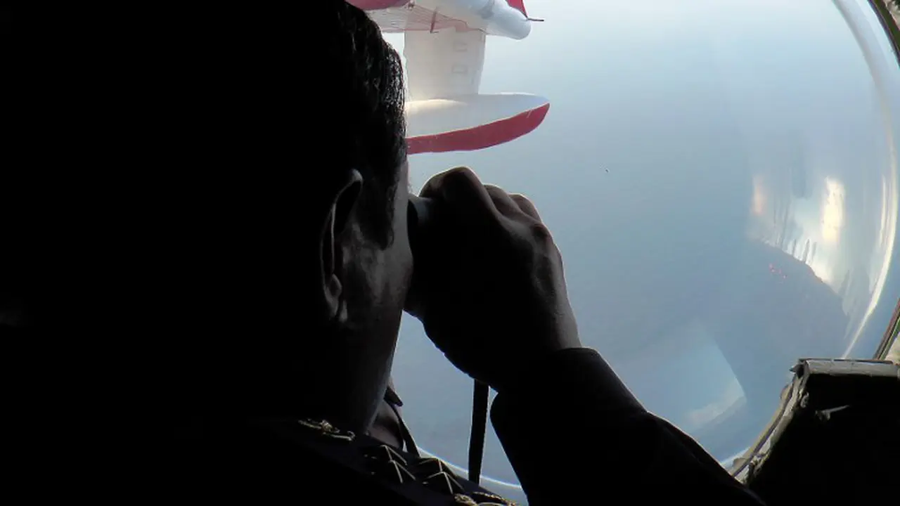 [FOTO] Beginilah Suasana Pencarian Korban Malaysia Airlines di Laut Selatan Vietnam 