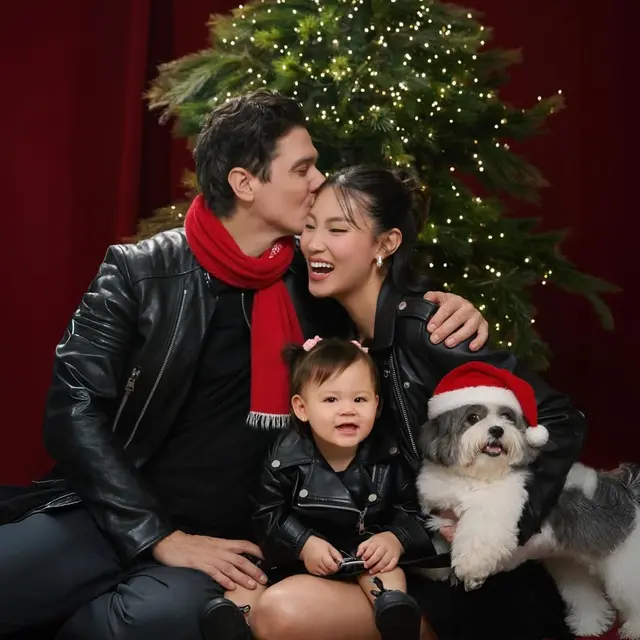 Selebritis Tanah Air Rayakan Natal 2025 Bersama Keluarga yang Penuh Kehangatan
