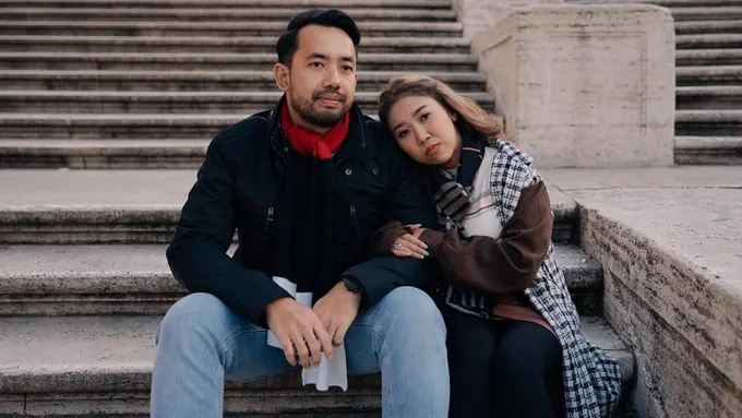 Momen Kiky Saputri dan Muhammad Khairi Bulan Madu di Eropa, Mesra Banget
