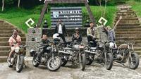 Touring menggunakan motor kustom bertajuk 'Romancing The Journey' menuju Timur Indonesia.