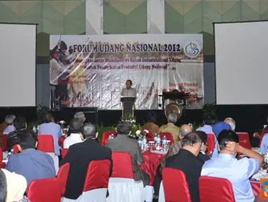 Citizen6, Bogor: KKP menargetkan, lokasi Industrialisasi udang sampai dengan 2014 yang mencakup empatProvinsi yaitu Banten, Jawa Barat, Jawa Tengah dan Jawa Timur dengan totalluas lahan 135.213 ha. (Pengirim: Efrimal Bahri)