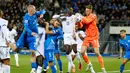 Sementara Islandia berada di posisi ketiga mengoleksi 4 poin. (AP Photo/Brynjar Gunnarsson)