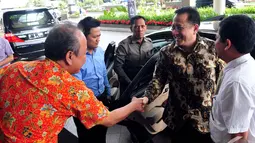 Ketua DPD Republik Indonesia Irman Gusman saat tiba di Kantor Liputan6.com, Jakarta, Rabu (17/12/2014). (Liputan6.com/Johan Tallo) 