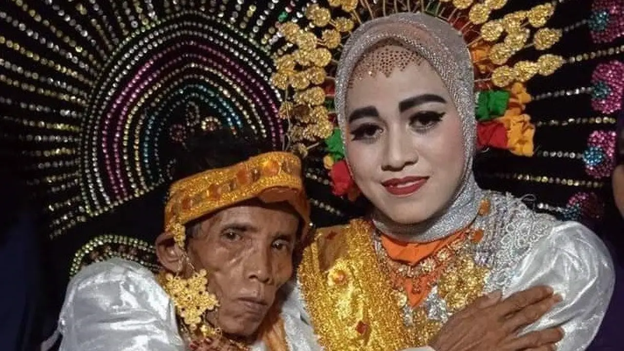 Pernikahan Seorang Kakek dan Gadis 19 Tahun