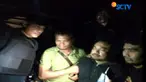 Tersangka masuk daftar pencarian polisi karena dalam penggerebekan di rumah pribadinya di Denpasar, ditemukan 31 paket sabu siap edar.