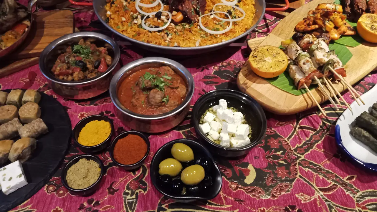 Rayakan Momen Ramadan dengan Menu Timur Tengah di Jakarta