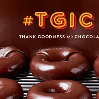 Krispy Kreme Hadirkan Chocolate Glazed Doughnuts untuk Pertama Kalinya di Indonesia. Yuk kita simak info selengkap tentang menu donat yang satu ini.