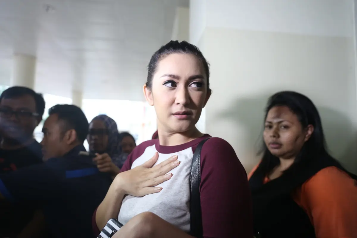 [Bintang] Nafa Urbach