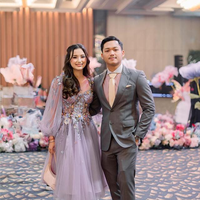 6 Artis Ini Pacaran dengan Orang Keturunan Bali, Didoakan Selalu Langgeng