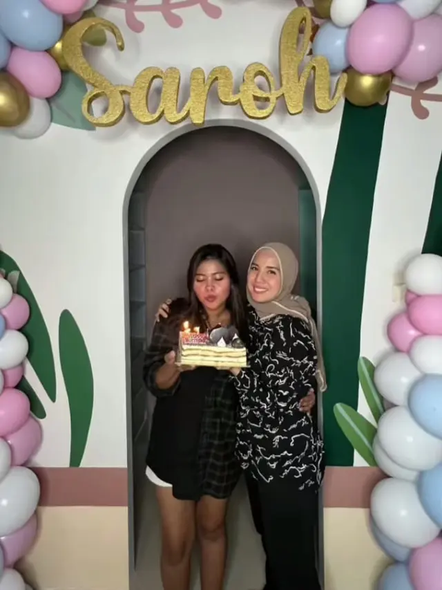 Tya Ariestya dan May Saroh
