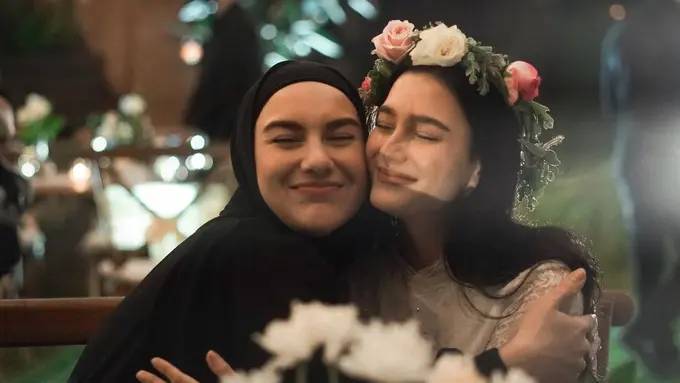 Irish Bella dan Yasmine Ow