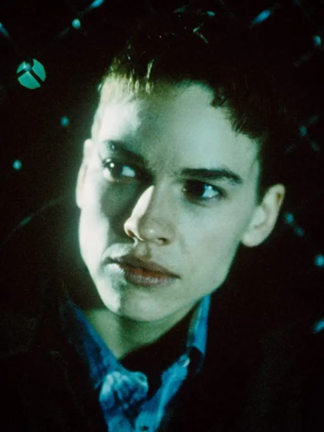 Hillary Swank dalam Boys Don't Cry. (Foto: Dok. Fox Searchlight/ IMDb)