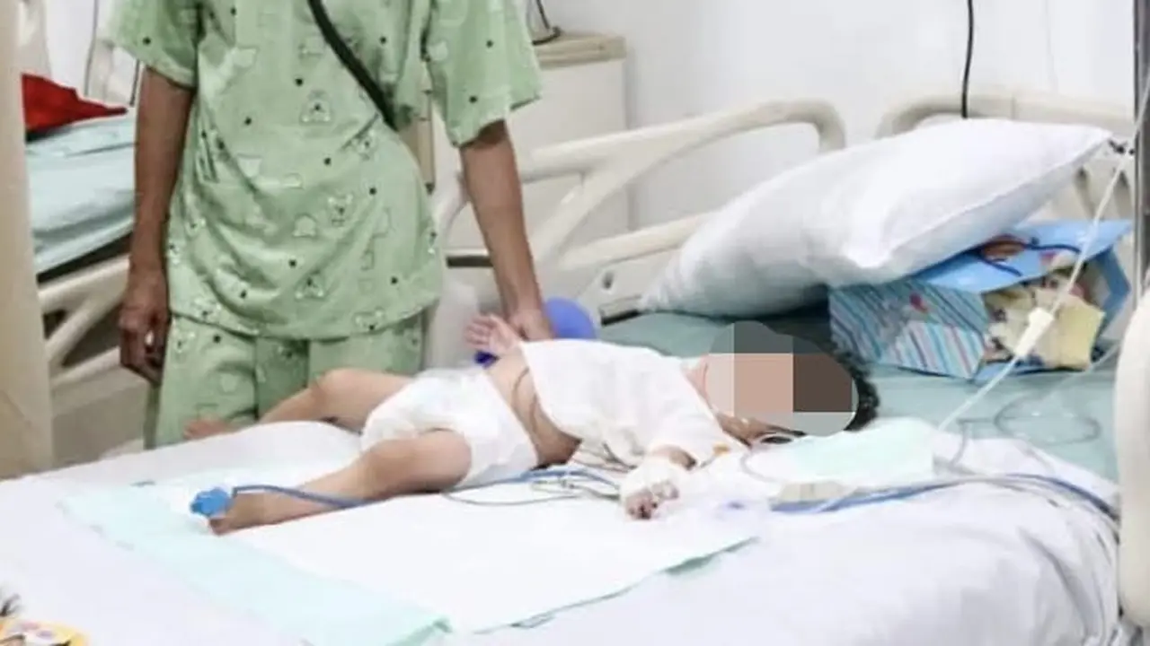 Balita berusia 1 tahun 8 bulan yang menderita gizi buruk di Bengkulu.