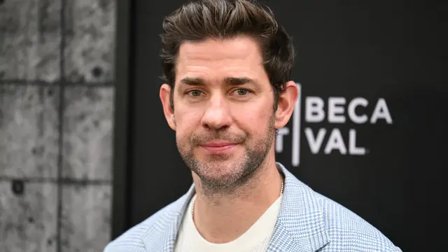 Nyaris Pingsan, John Krasinski Dinobatkan Sebagai Pria Terseksi di Dunia 2024
