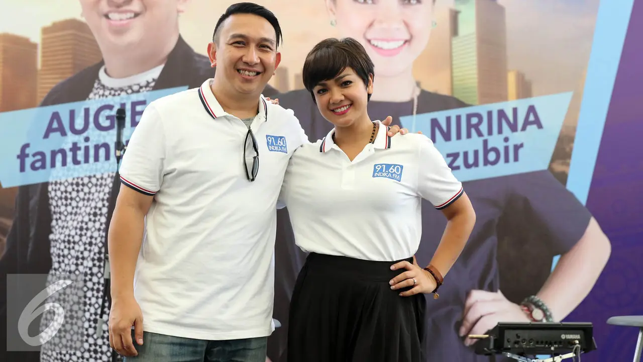 Nirina Zubir dan Augie Fantinus