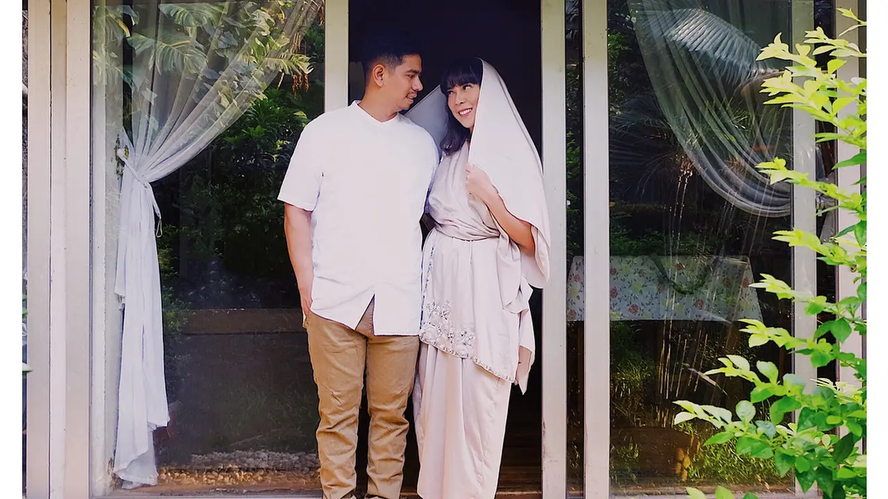 [Bintang] Fitri Tropica