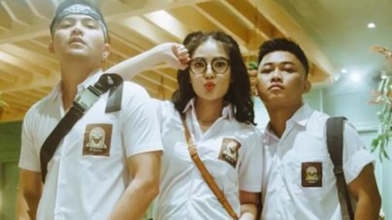 Nindy Ayunda