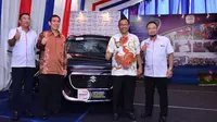 Suzuki Bekali Sekolah dengan Mesin Praktik