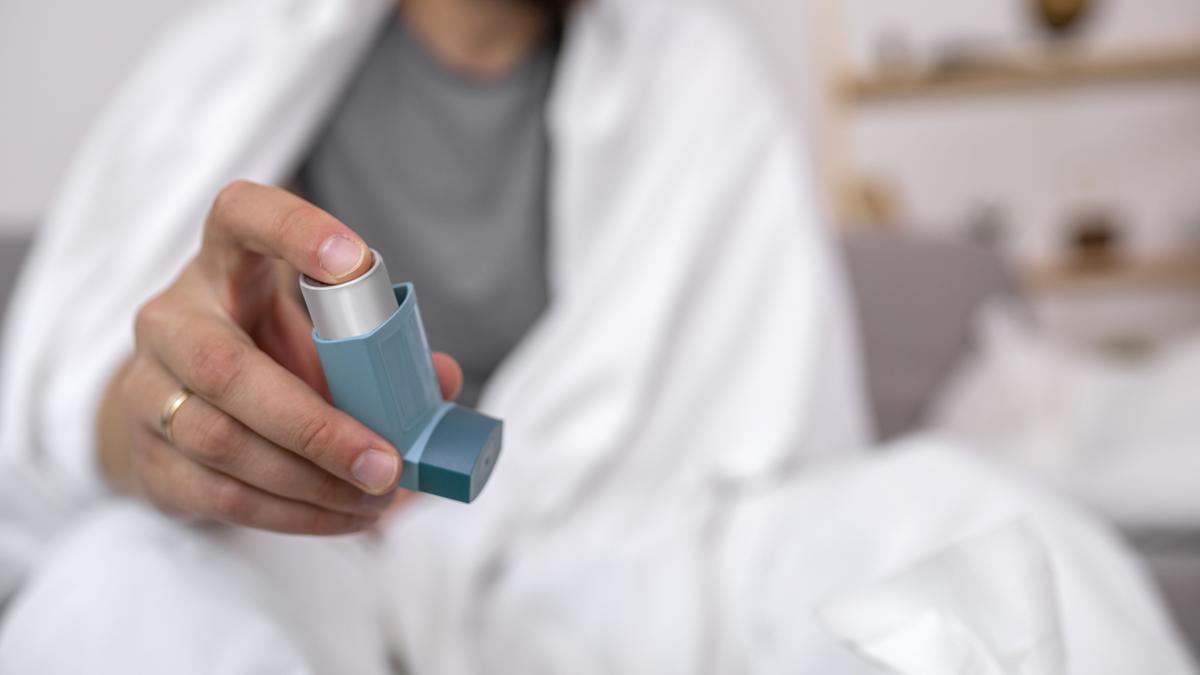 Hisap Inhaler Saat Puasa Ramadan untuk Asma, Batal atau Tidak?