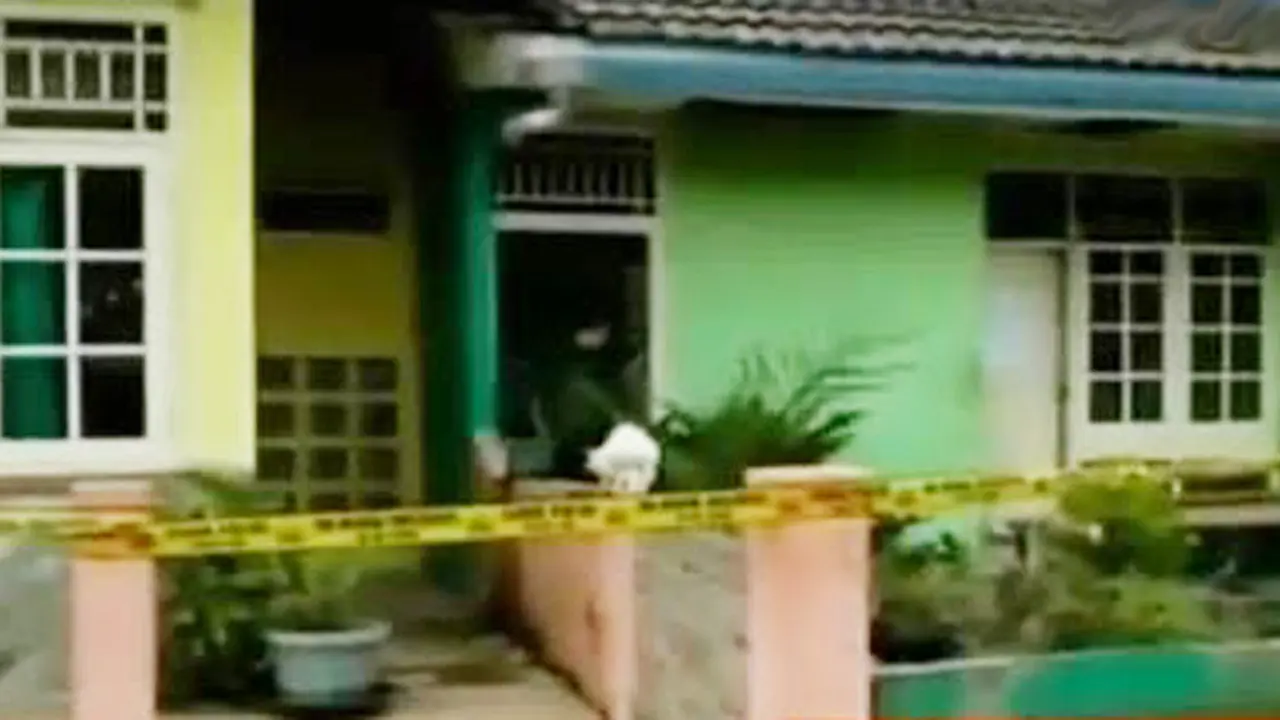 Penipuan Uang Jadi Daun 