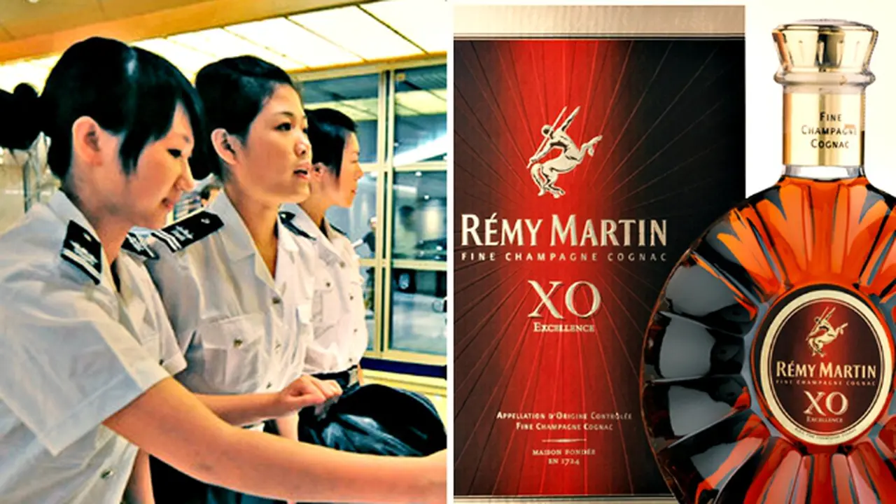 Tidak Mau Rugi, Wanita Menenggak Sebotol Penuh Minuman Keras