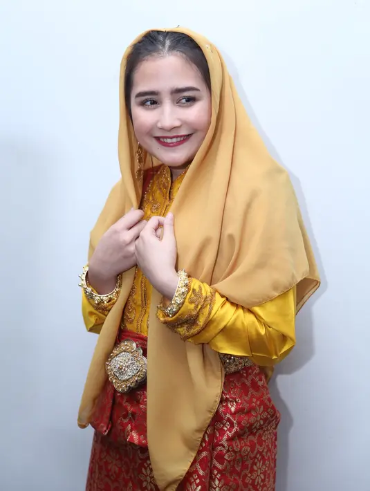 Prilly Latuconsina
