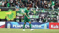 Aryn Williams Bangga Raih Trofi Perdana Sepanjang Karier bersama Persebaya