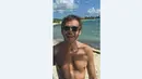 Valentino Rossi memanfaatkan jeda balapan dengan berlibur di pantai Meksiko. (Facebook)