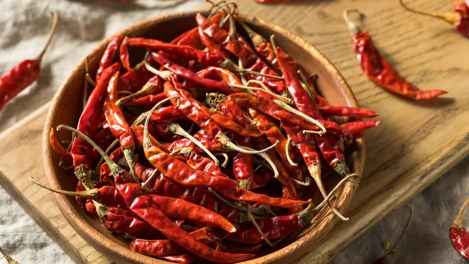 5 Tips Menyimpan Cabai yang Wajib Diketahui Agar Tidak Cepat Busuk