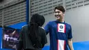 Tak hanya sepak bola, momen keakraban keduanya juga terlihat saat berolahraga badminton. Momen Lesti mesra dengan Billar ketika bermain badminton ini bikin baper warganet. Tak heran jika foto mesra keduanya ini berhasil curi perhatian. (Liputan6.com/IG/tobabaybc)