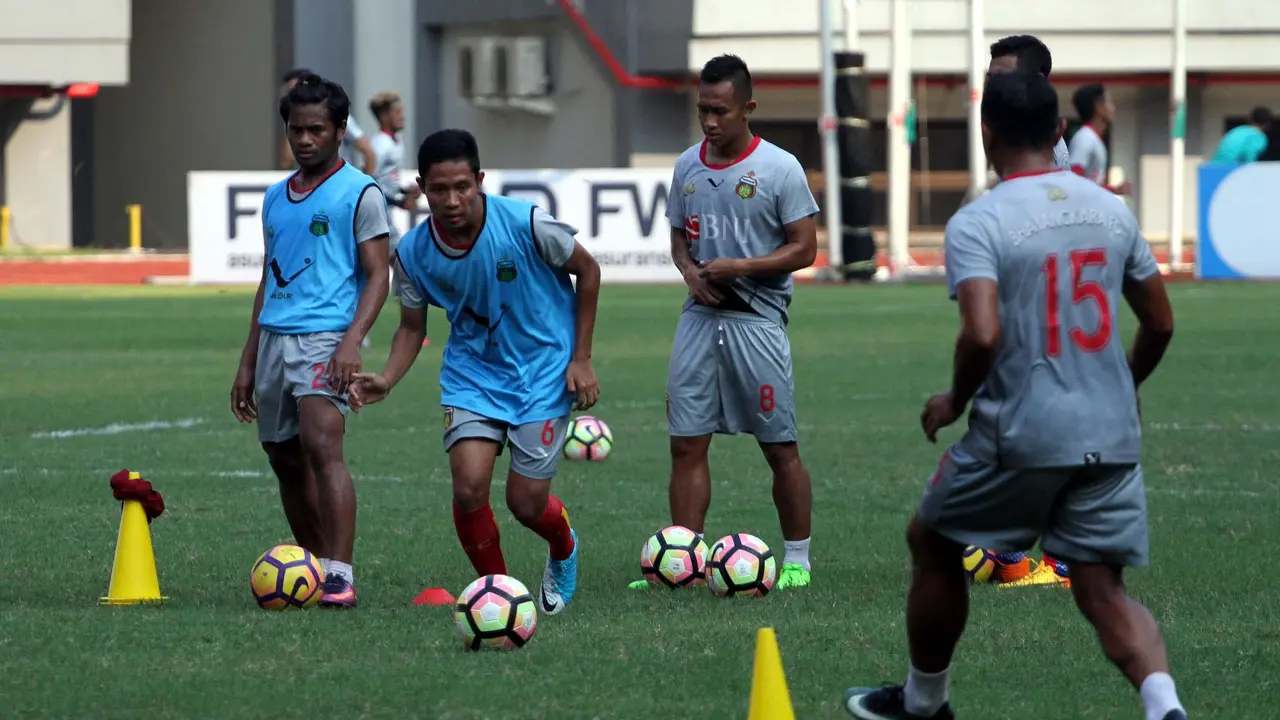 Evan Dimas