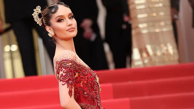 Potret Glamor Cinta Laura yang Membius di Festival Film Cannes 2025, Tampil Fearless dengan Full Makeup