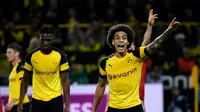 1. Axel Witsel – Tampil apik bersama Zenith membuat Tianjin Quanjian berani mendatangakan Witsel dengan tawarkan gaji yang besar. Namun bermain di Asia membuat permainannya tidak berkembang. (AFP/Ina Fassbender)