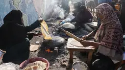 Lokasi penampungan pengungungsi berada di sebuah sekolah yang dikelola PBB di Rafah, di Jalur Gaza Selatan. (SAID KHATIB/AFP)